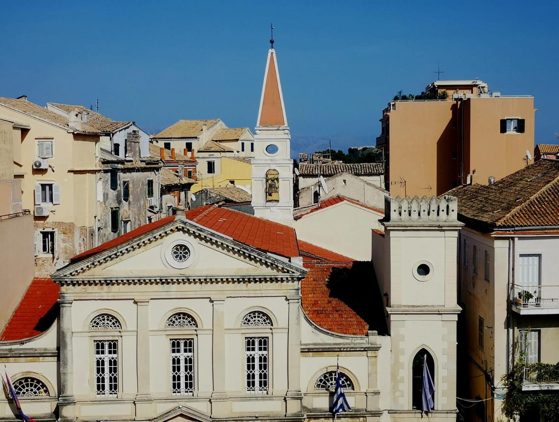 Apartamento Attic flat at San Giacomo square-Corfu town Exterior foto